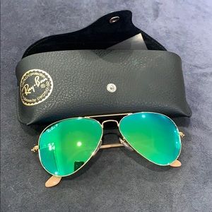 Ray ban polarized mirrored green sunglasses